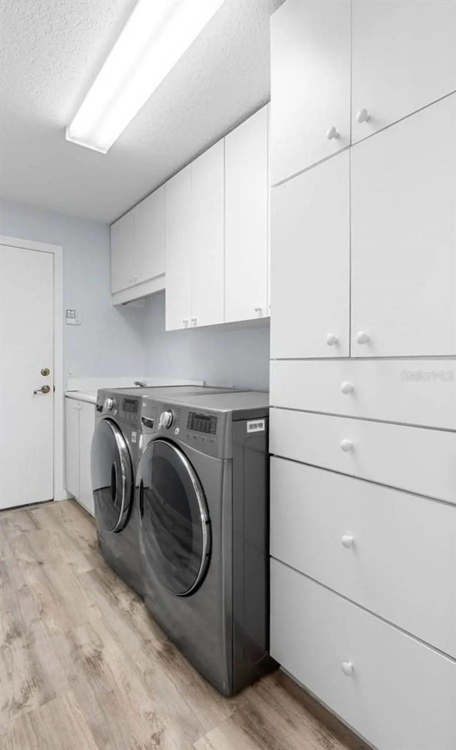 Property Slideshow image 26 of 70 | 1110 jasmine creek ct, Sun City Center, FL, 33573