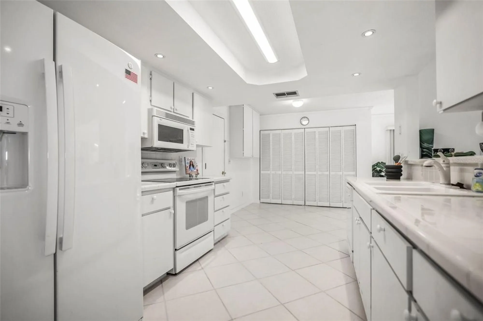 Property Slideshow image 10 of 66 | 1128 lanyard st, Palm Harbor, FL, 34685