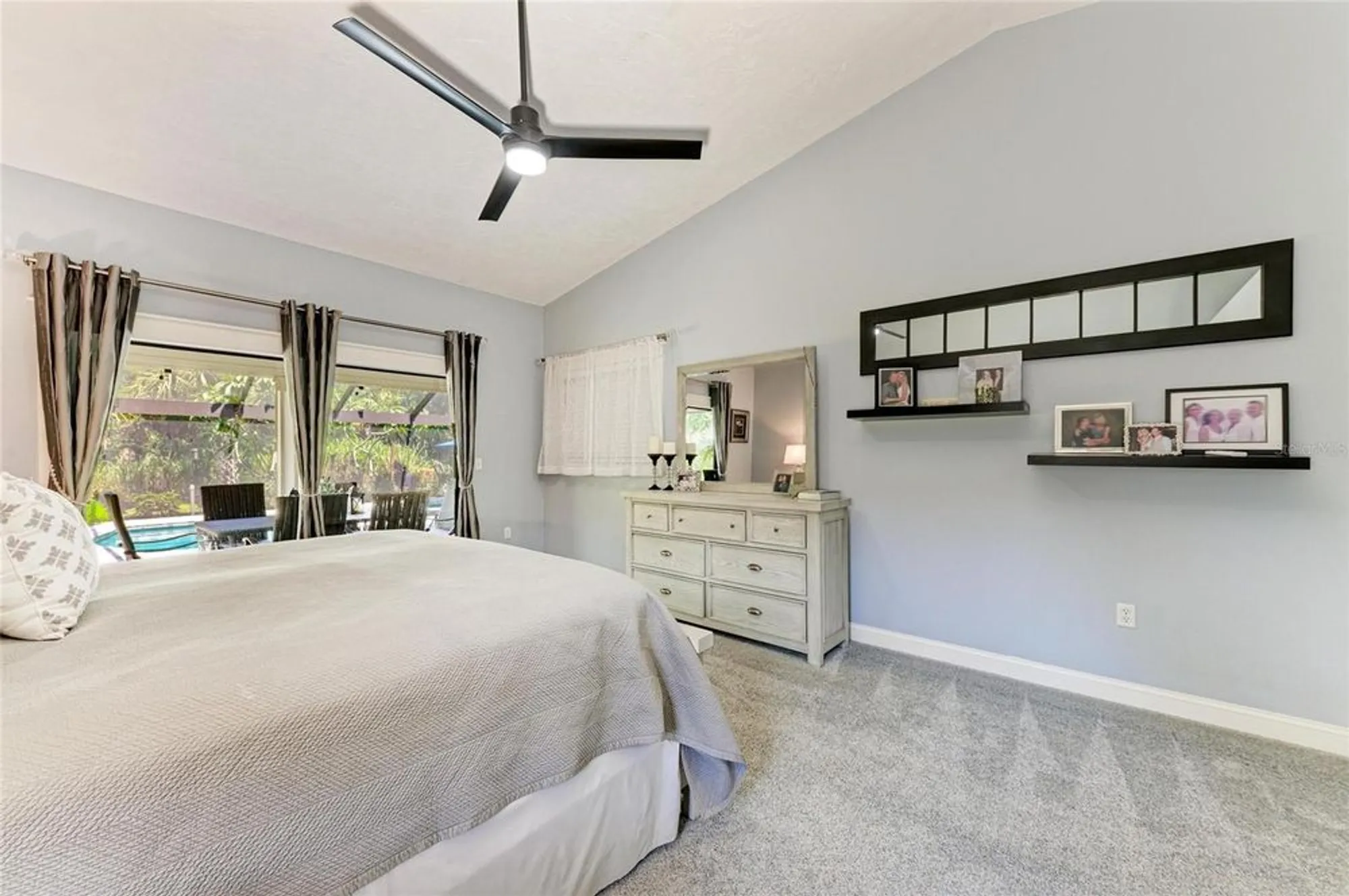 Property Slideshow image 31 of 69 | 8416 palm lakes ct, Sarasota, FL, 34243