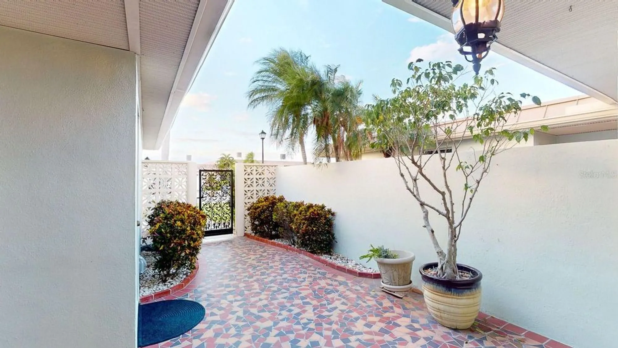 Property Slideshow image 7 of 96 | 636 boca ciega point blvd s, St Petersburg, FL, 33708