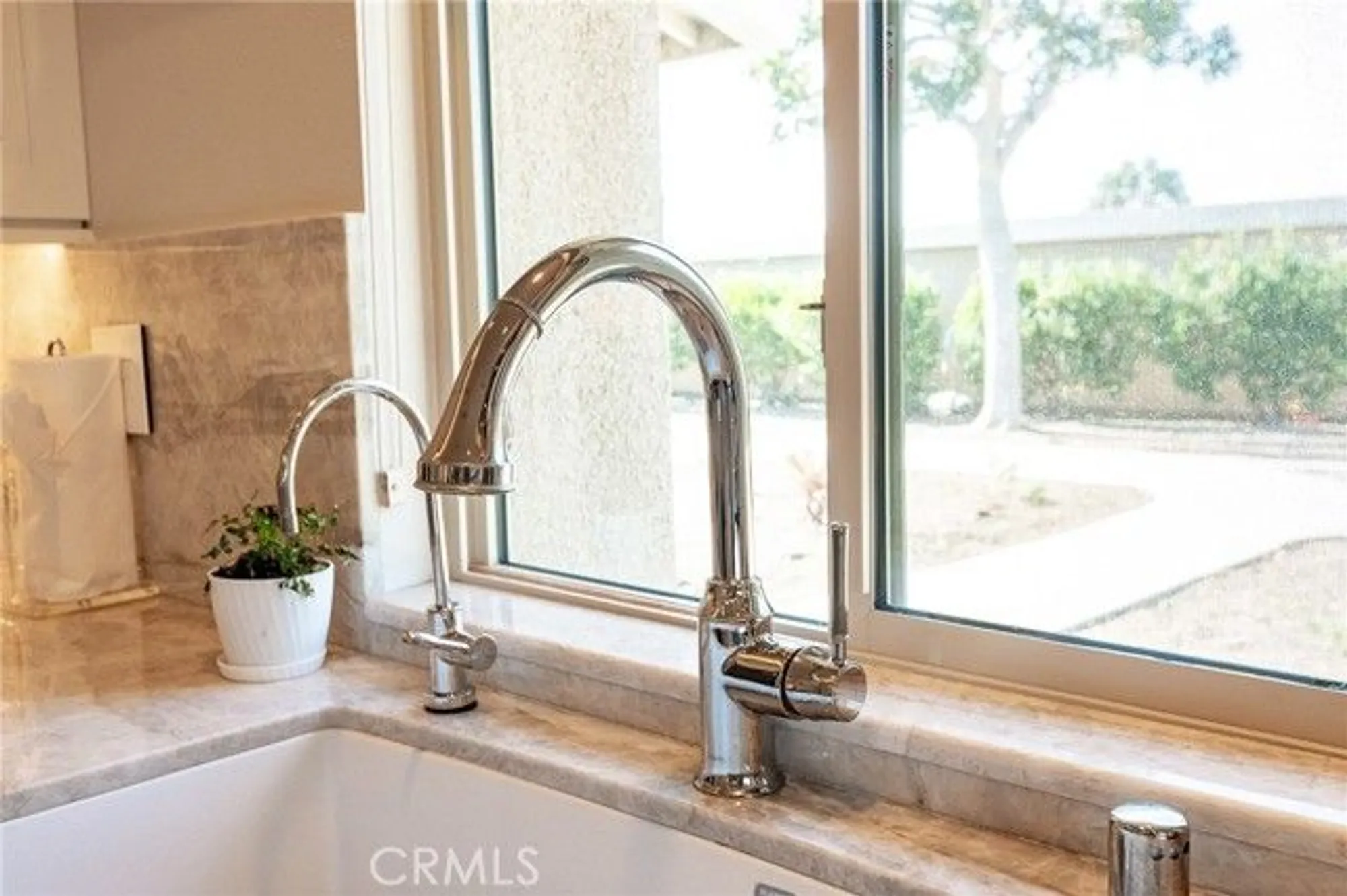 Property Slideshow image 23 of 32 | 8856 sutter cir, Huntington Beach, CA, 92646