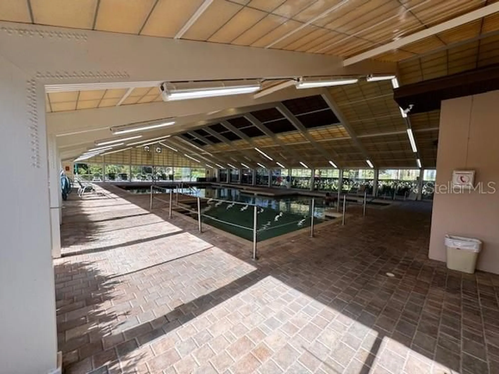 Property Slideshow image 36 of 77 | 20505 queen alexandra dr, Leesburg, FL, 34748