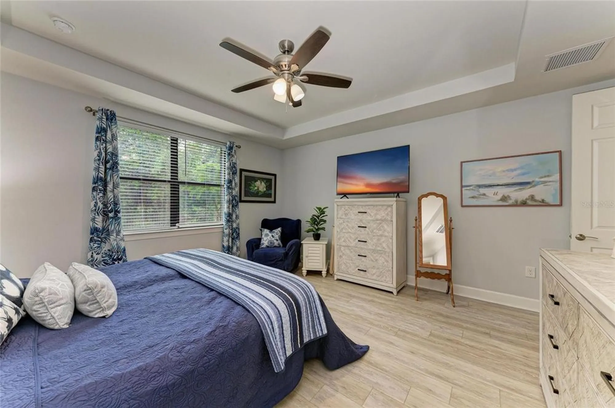 Property Slideshow image 27 of 65 | 7572 viola loop, Bradenton, FL, 34202