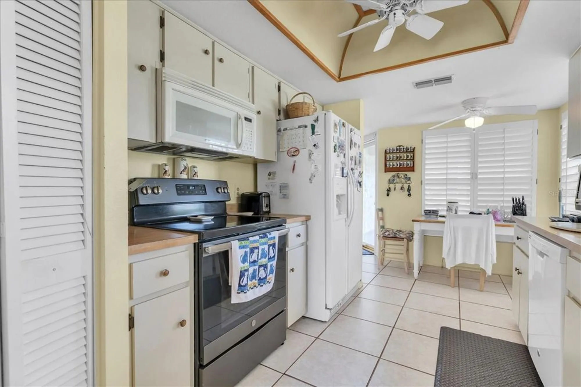 Property Slideshow image 14 of 30 | 4819 boonesboro ct, New Port Richey, FL, 34655