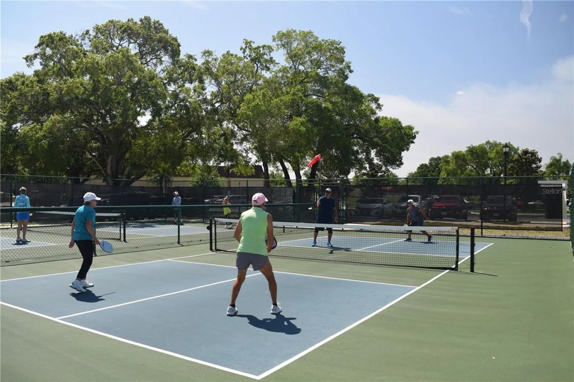 Property Slideshow image 34 of 49 | 1804 foxhunt dr b, Sun City Center, FL, 33573