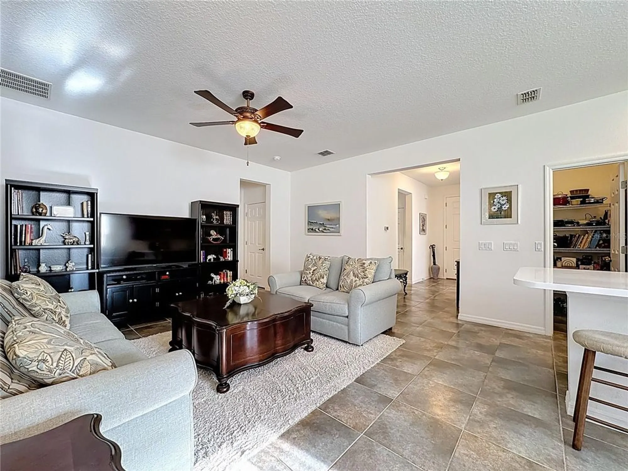 Property Slideshow image 11 of 68 | 1398 del mar dr, Kissimmee, FL, 34759