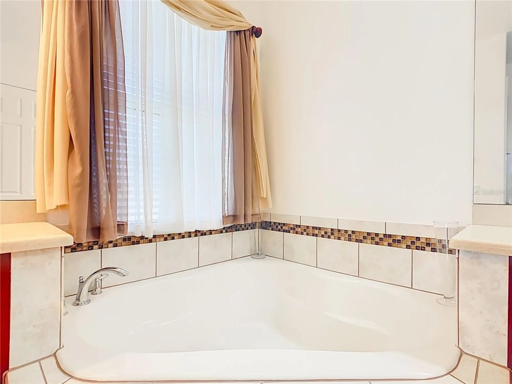 Property Slideshow image 35 of 61 | 650 carmel ln, Kissimmee, FL, 34759