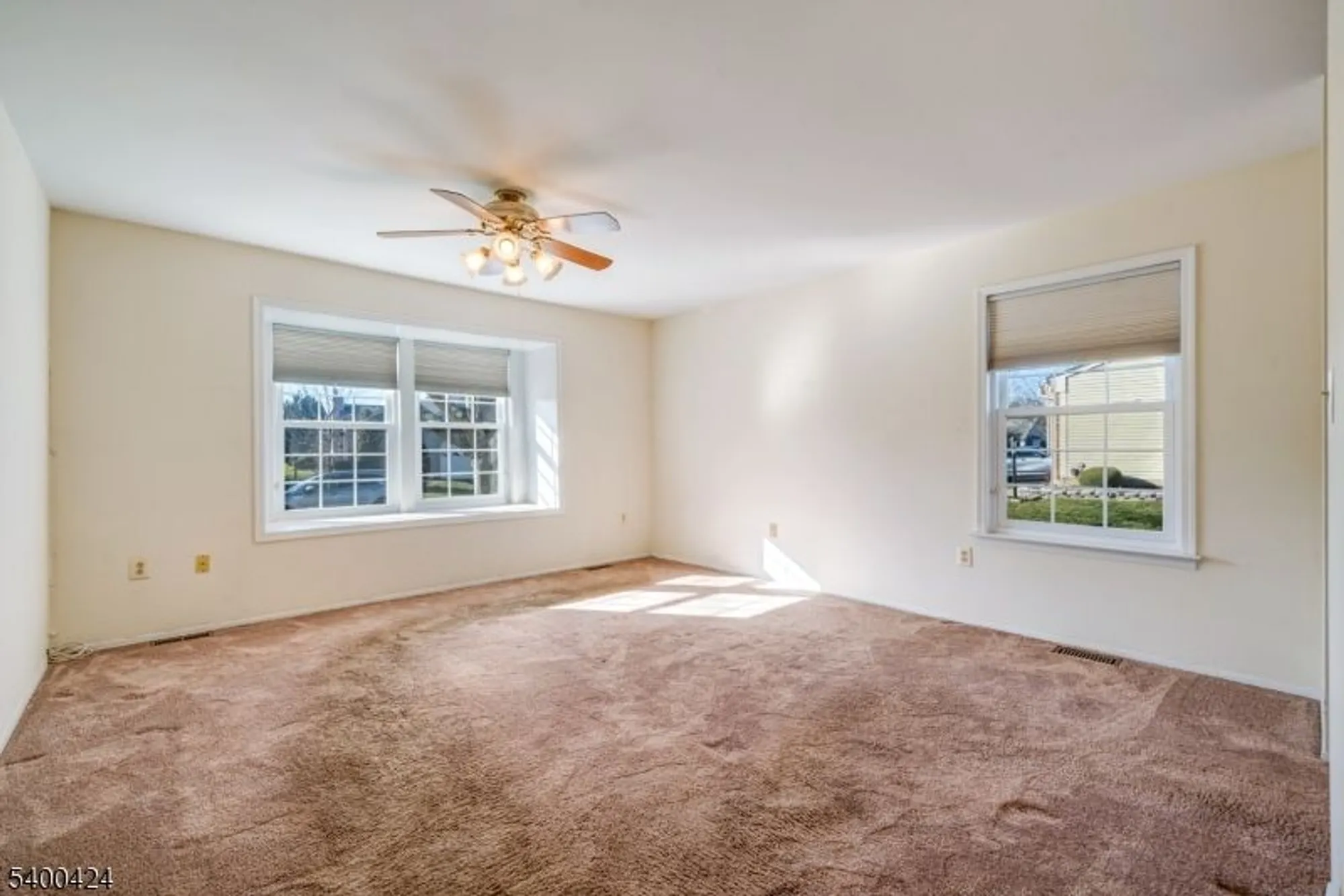 Property Slideshow image 15 of 27 | 14 john paul jones dr b, Monroe Twp, NJ, 08831