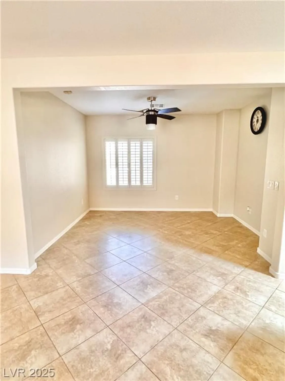 Property Slideshow image 9 of 31 | 2151 shadow canyon dr, Henderson, NV, 89044