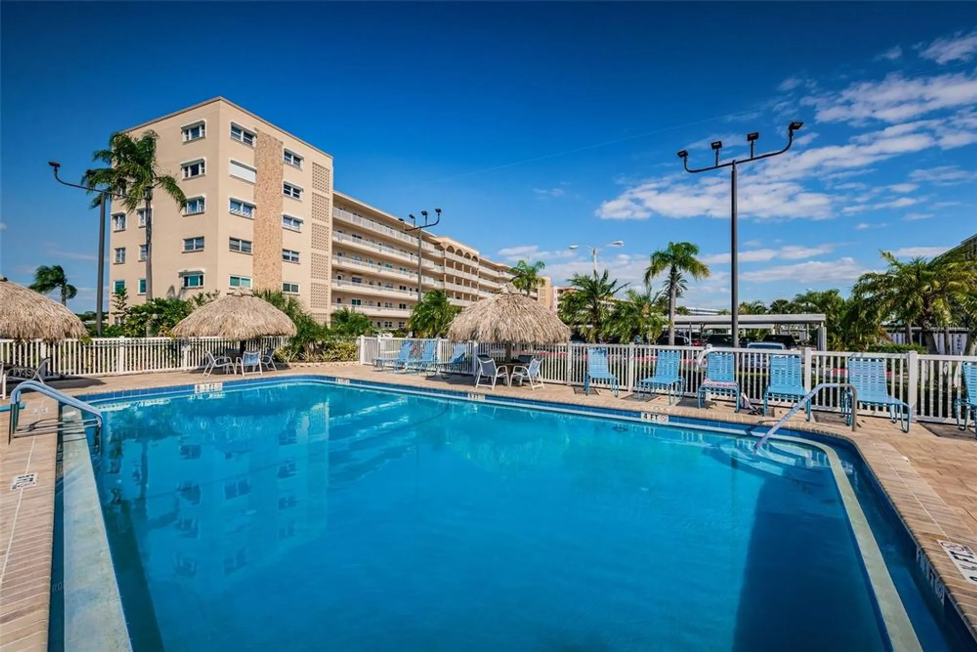 Property Slideshow image 40 of 99 | 5925 shore blvd 505, Gulfport, FL, 33707