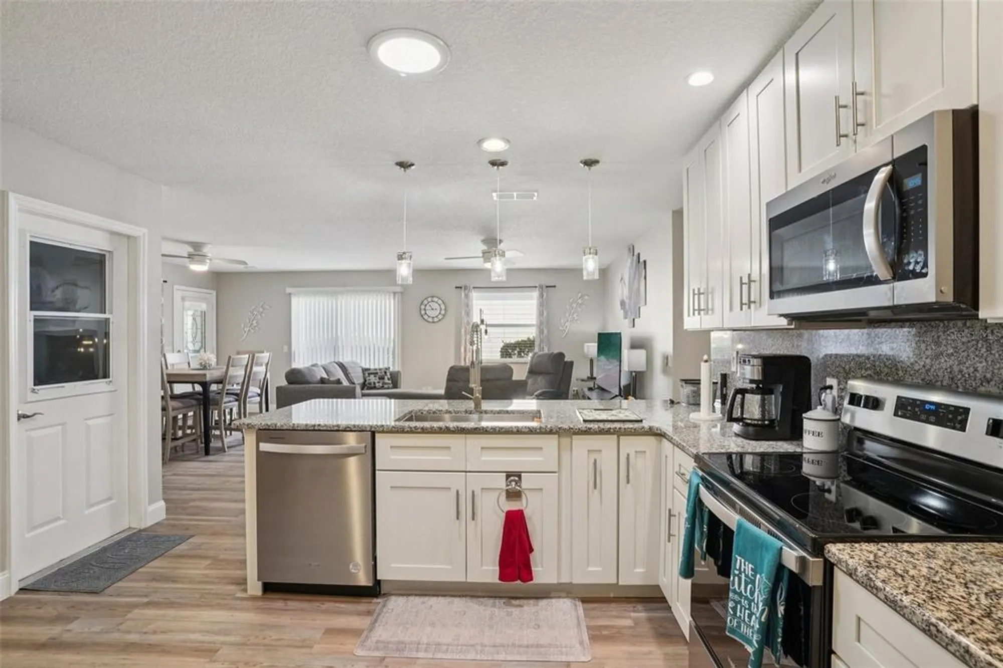 Property Slideshow image 20 of 52 | 2603 olivarez way, The Villages, FL, 32162