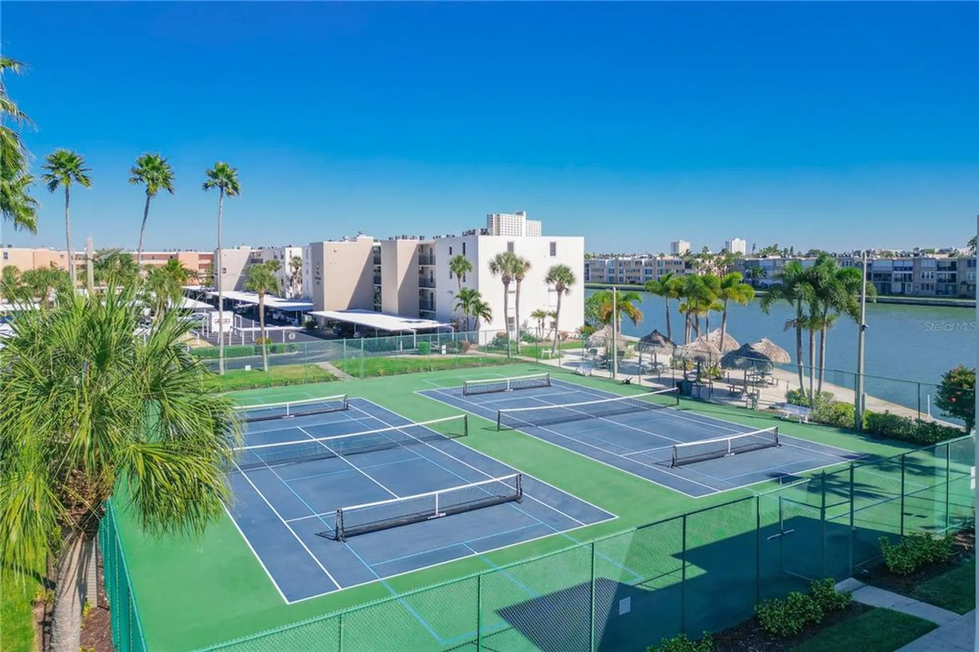 Property Slideshow image 41 of 45 | 7425 bay island dr 108, South Pasadena, FL, 33707