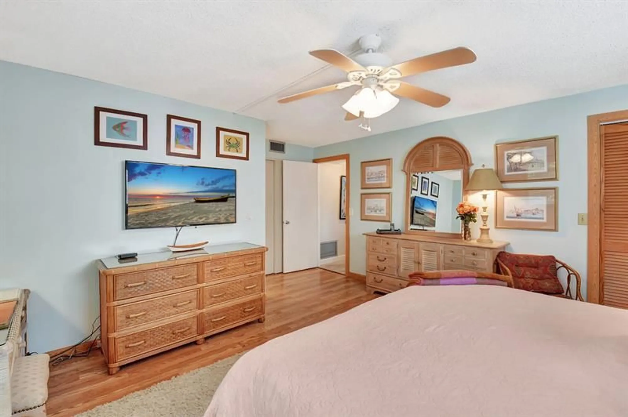 Property Slideshow image 22 of 67 | 2615 ne 3rd ct apt 301, Boynton Beach, FL, 33435