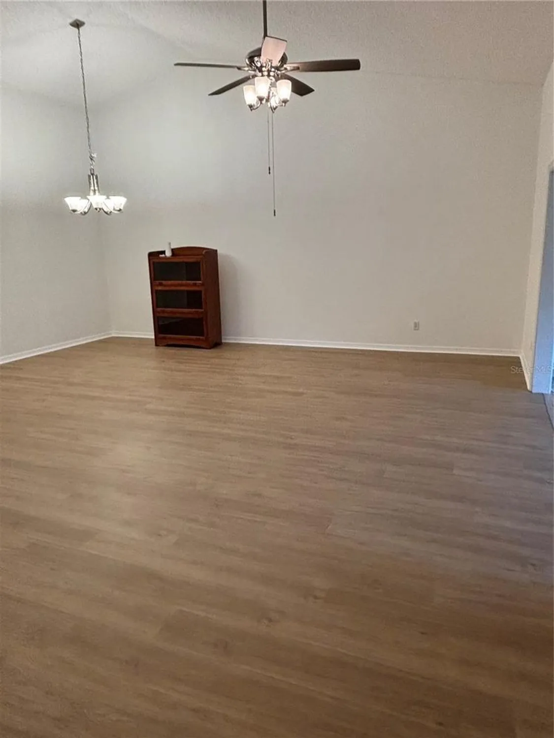 Property Slideshow image 5 of 17 | 1001 otter mill way # 1001, Sun City Center, FL, 33573