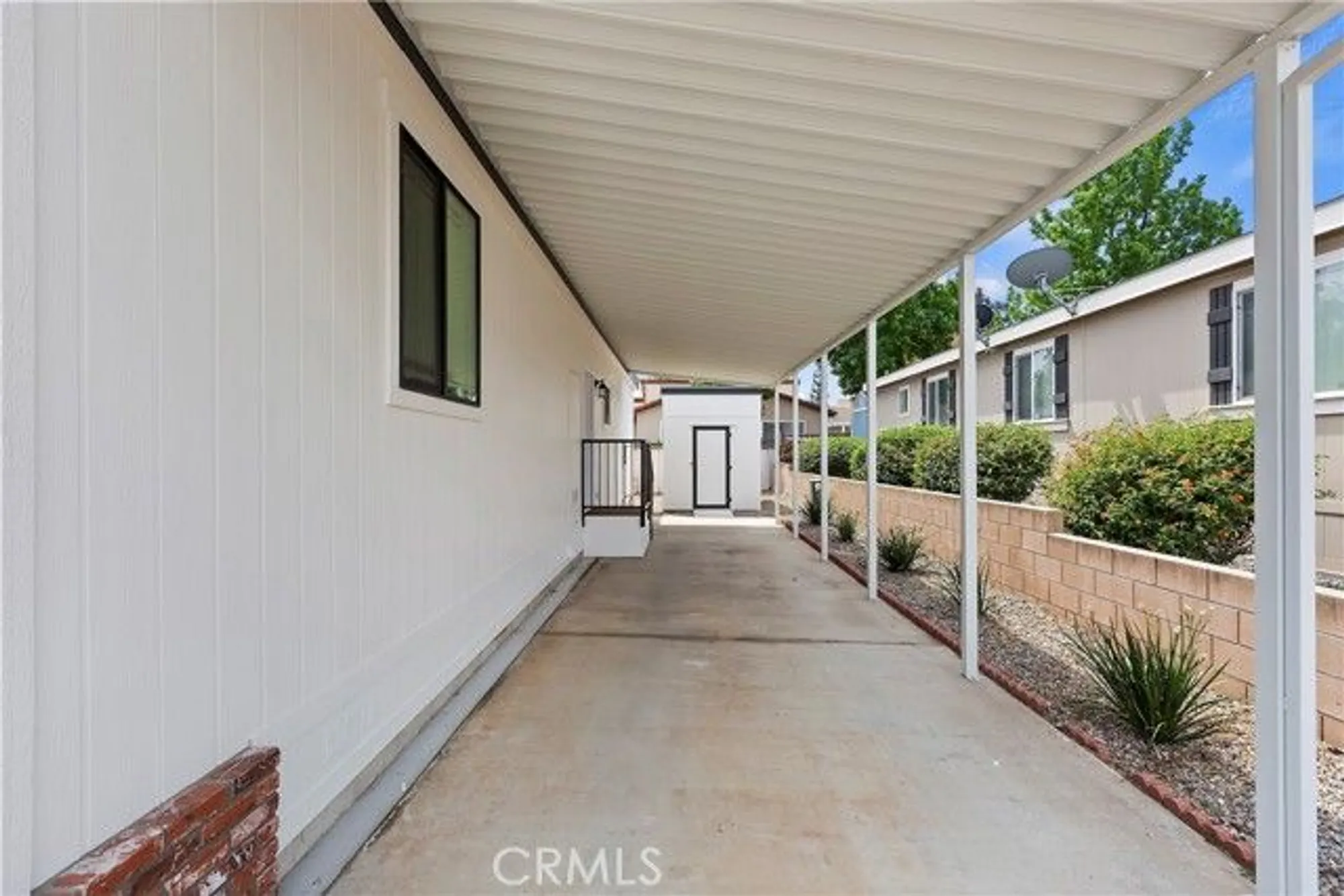 Property Slideshow image 6 of 38 | 991 norwich way, Corona, CA, 92882