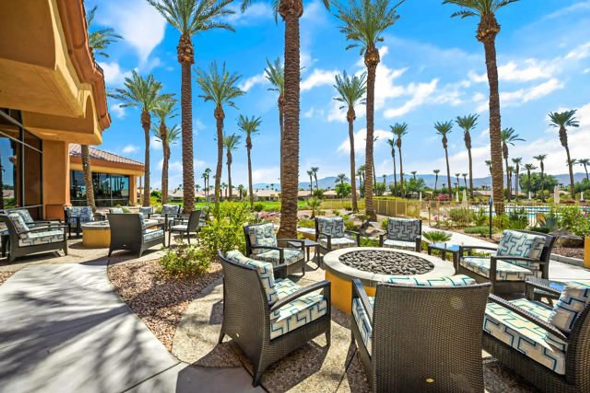Property Slideshow image 33 of 40 | 78350 prairie flower dr, Palm Desert, CA, 92211