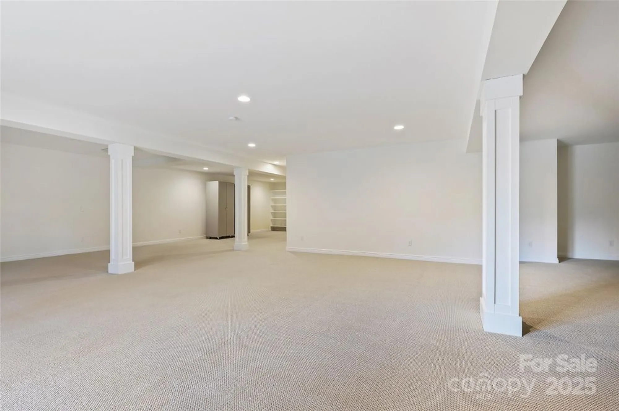 Property Slideshow image 23 of 27 | 14629 glen valley ct, Charlotte, NC, 28278