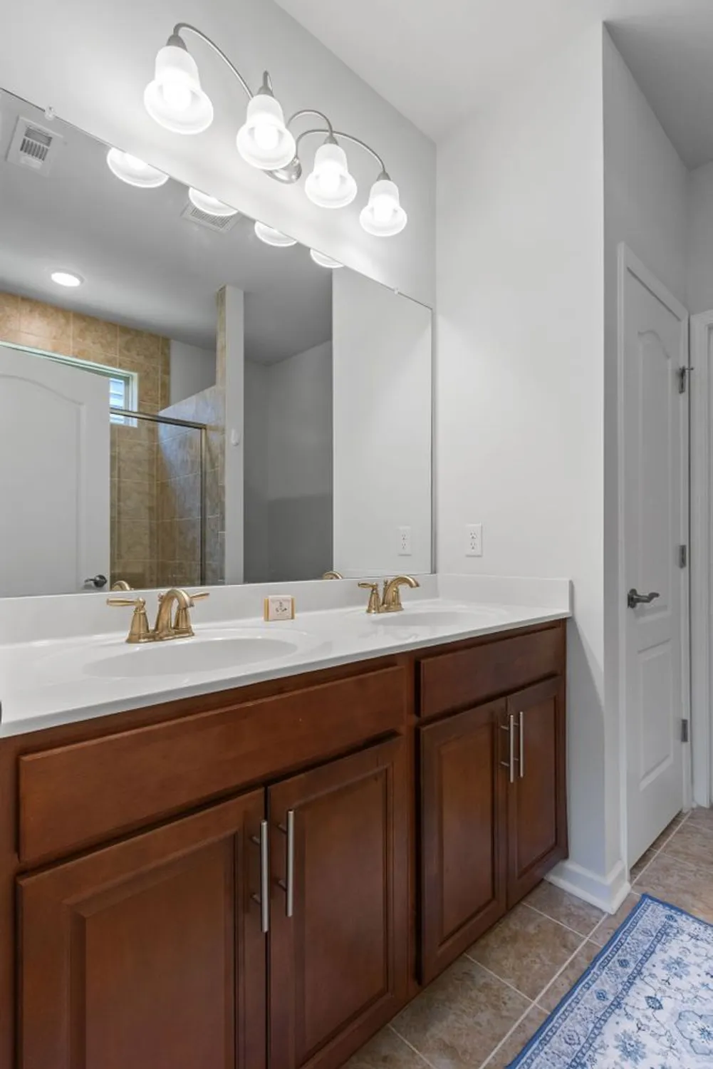 Property Slideshow image 21 of 30 | 1763 humphreys gln, Spring Hill, TN, 37174