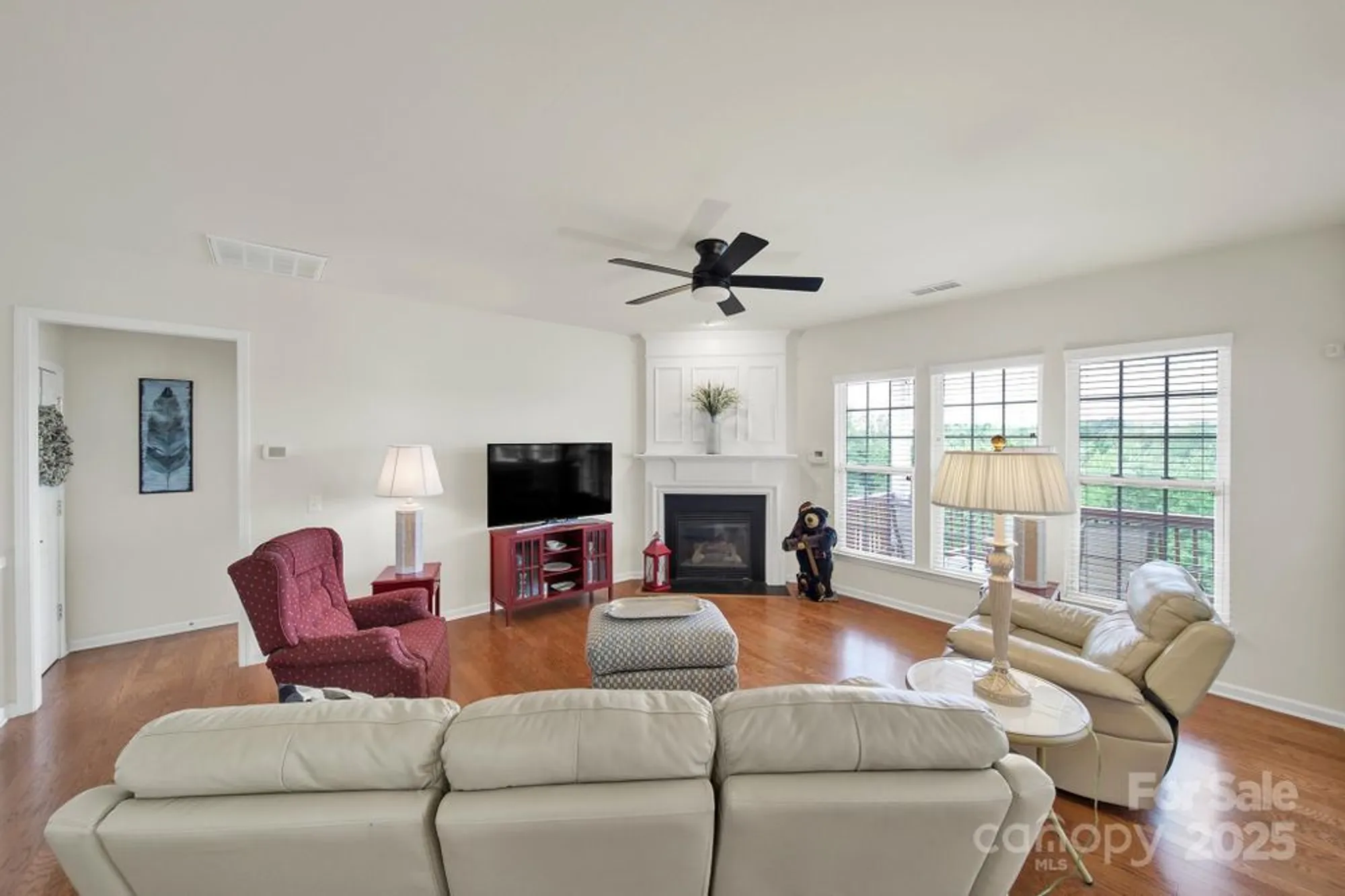 Property Slideshow image 11 of 48 | 54053 flycatchers ct, Fort Mill, SC, 29707