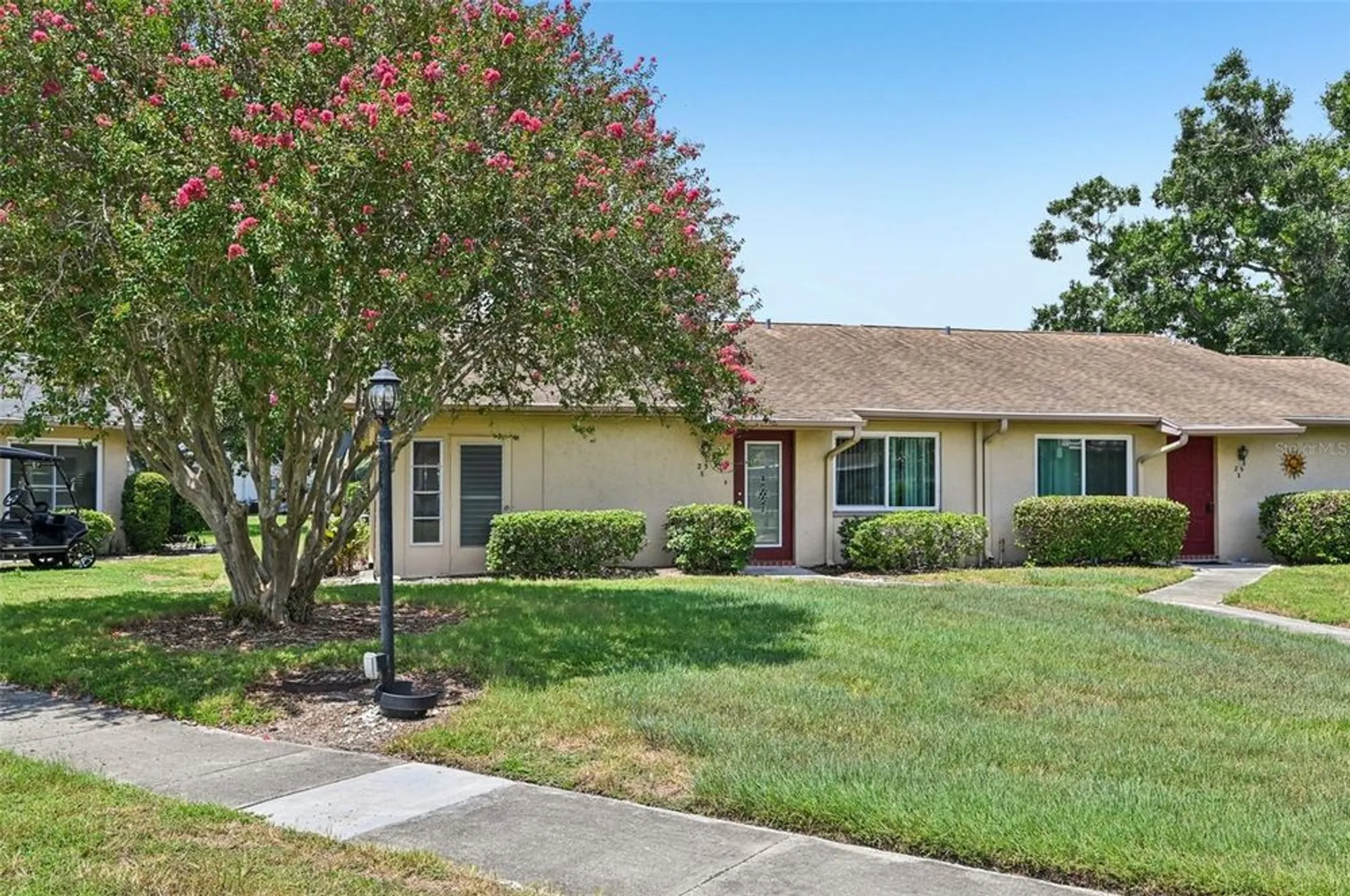 Property Slideshow image 57 of 59 | 1908 canterbury ln 25, Sun City Center, FL, 33573