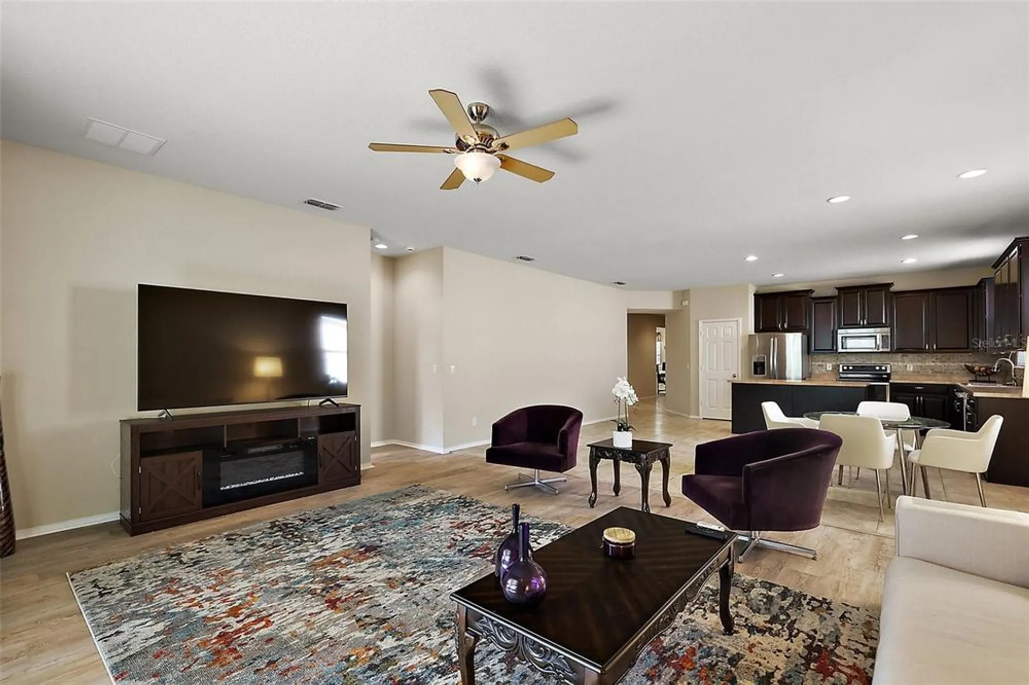 Property Slideshow image 7 of 37 | 20945 oldenburg loop, Mount Dora, FL, 32757