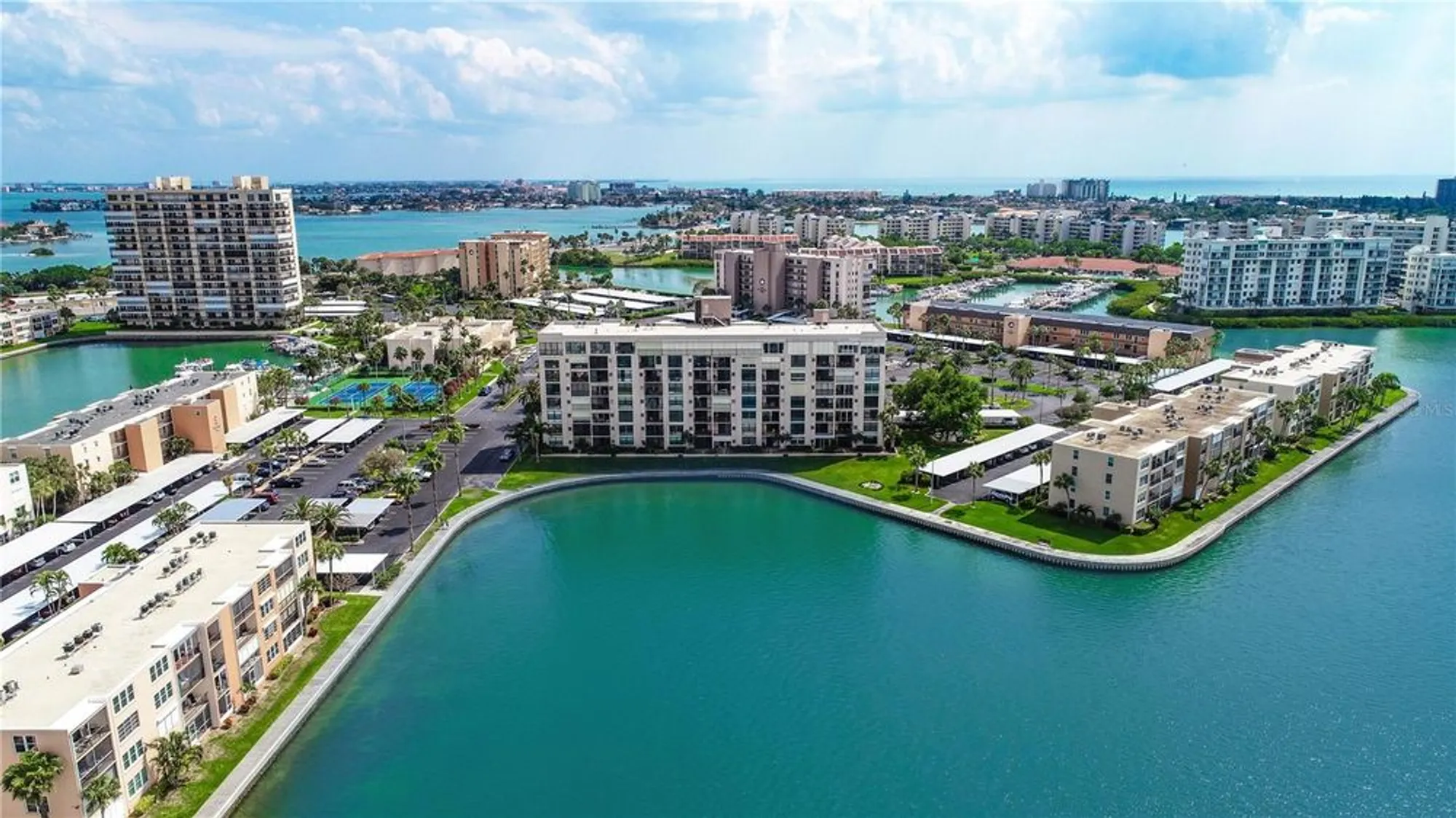 Property Slideshow image 34 of 36 | 7625 sun island dr 107, South Pasadena, FL, 33707