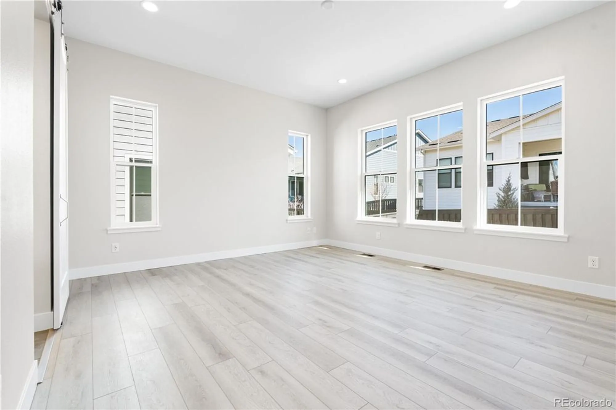 Property Slideshow image 32 of 38 | 11472 autumn moon st, Littleton, CO, 80125