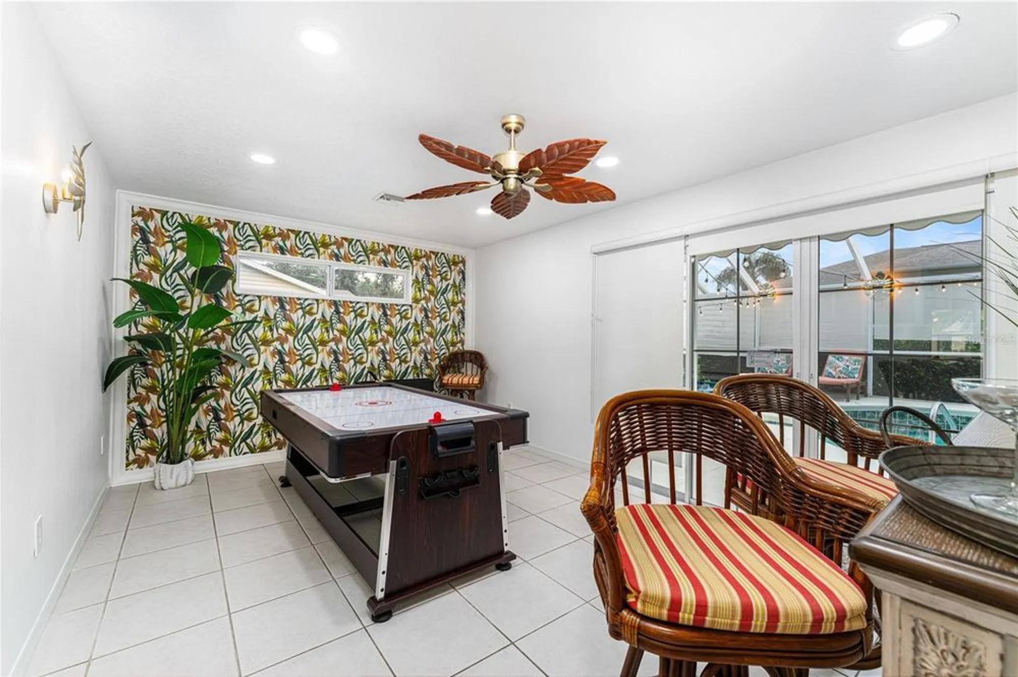 Property Slideshow image 22 of 32 | 987 candler pl, The Villages, FL, 32162