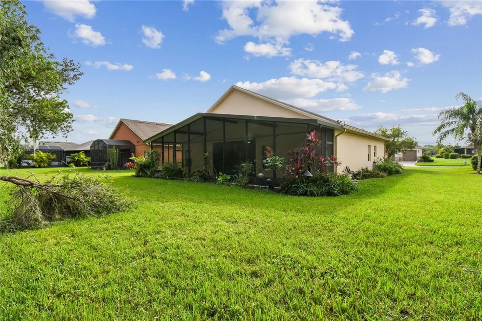 Property Slideshow image 3 of 47 | 540 genoa dr, Poinciana, FL, 34759