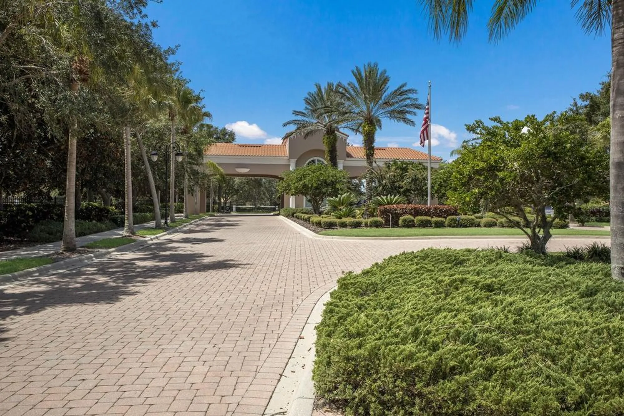 Property Slideshow image 7 of 62 | 4235 65th ter, Sarasota, FL, 34243