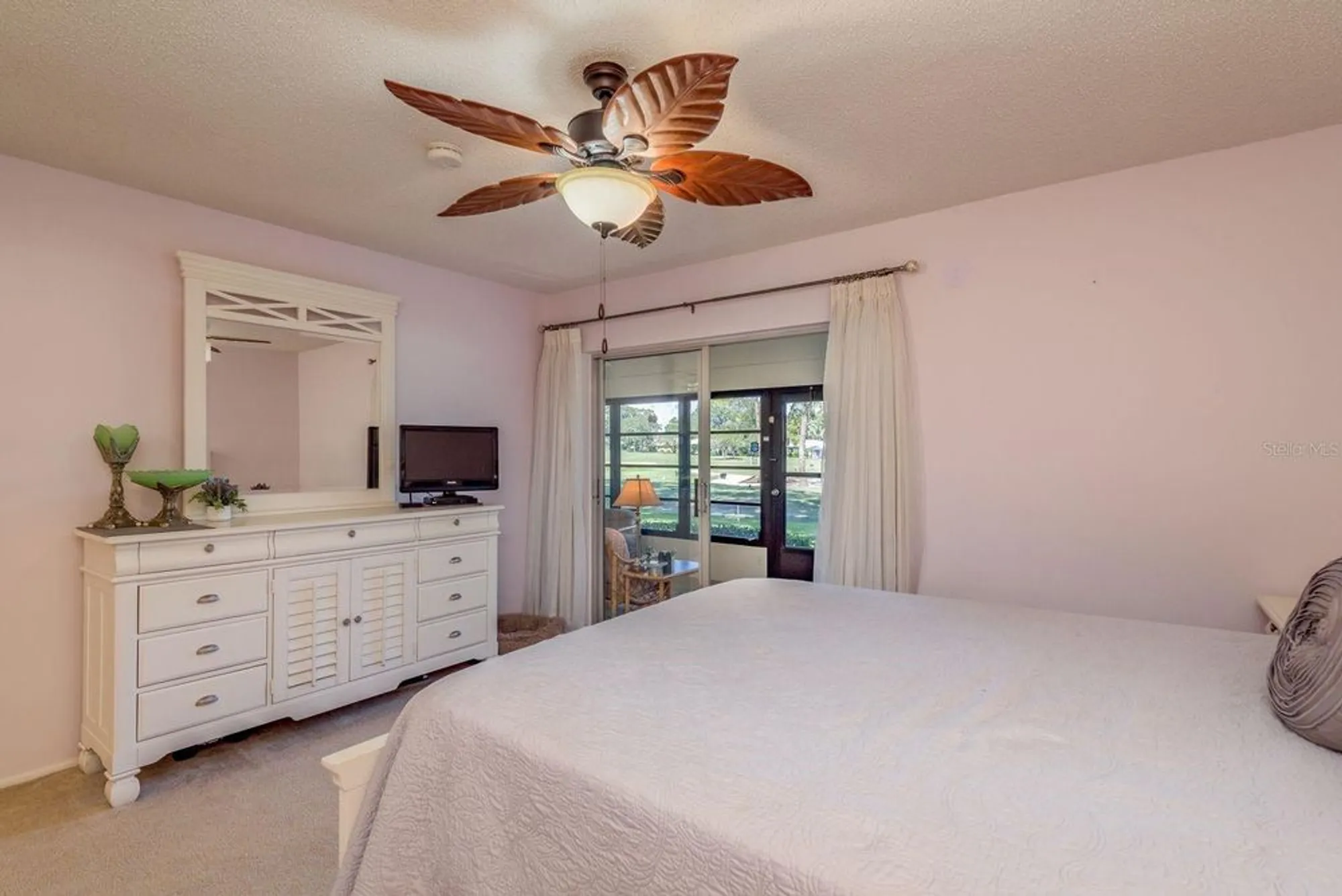 Property Slideshow image 22 of 62 | 1109 tartan dr c, Palm Harbor, FL, 34684