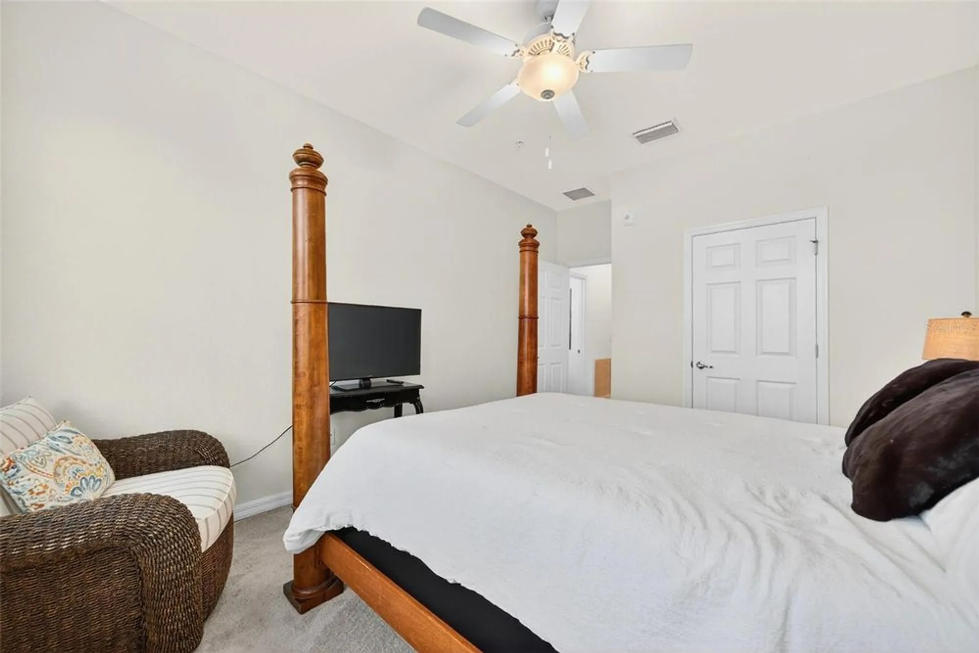 Property Slideshow image 50 of 91 | 10047 crooked creek dr 201, Venice, FL, 34293