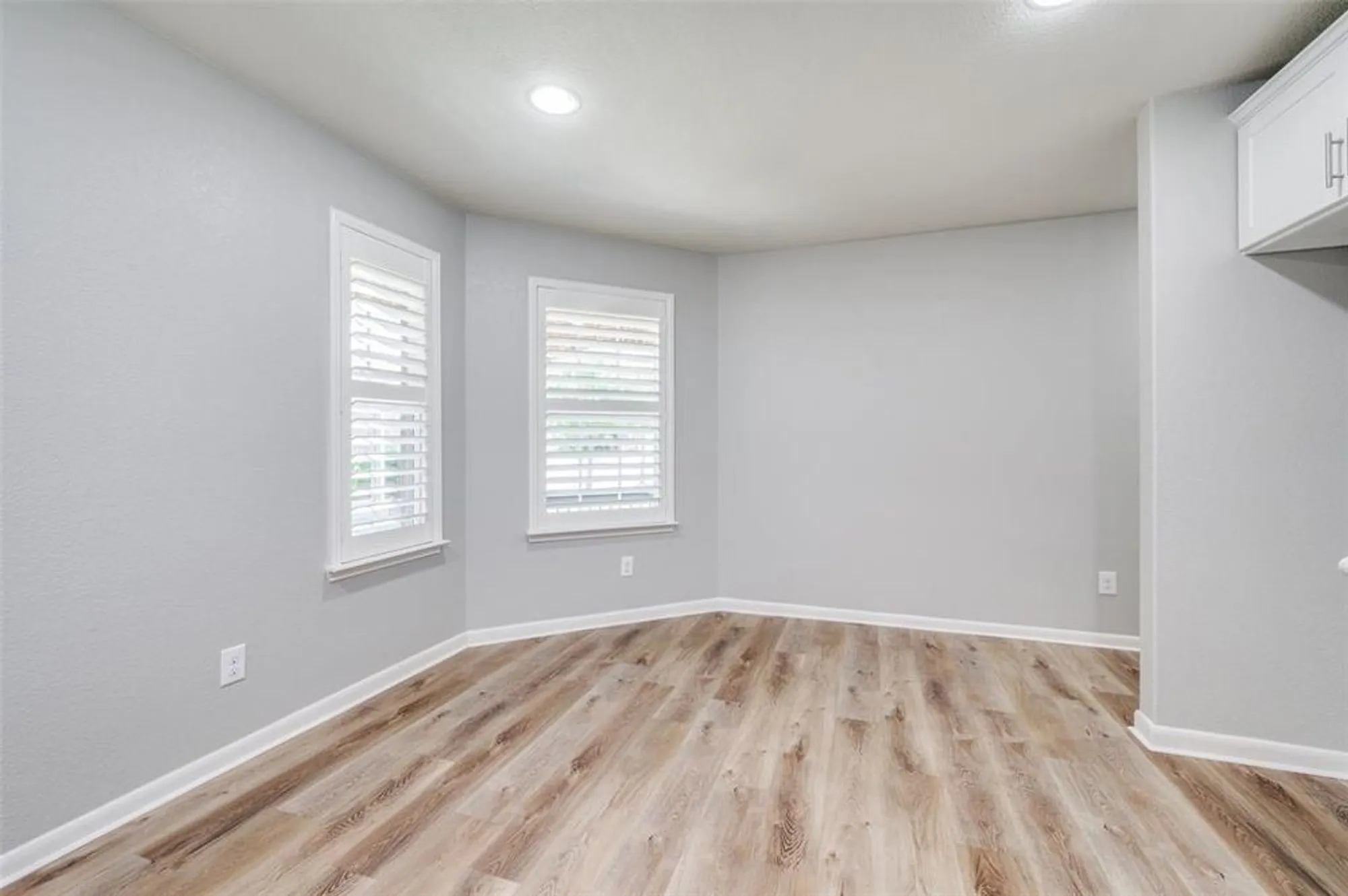 Property Slideshow image 27 of 40 | 6726 hickory creek dr, Frisco, TX, 75036