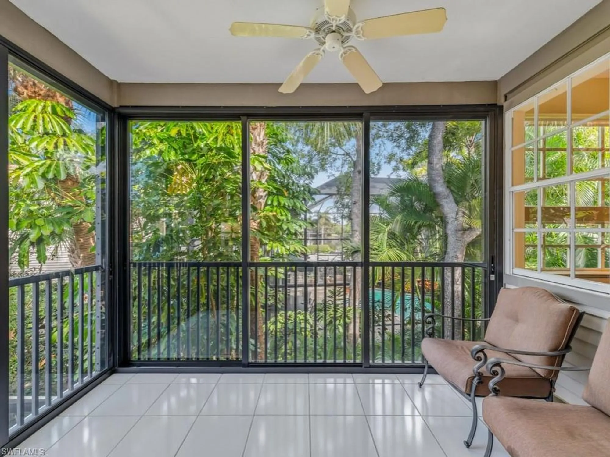 Property Slideshow image 21 of 42 | 3490 thornbury ln, Bonita Springs, FL, 34134