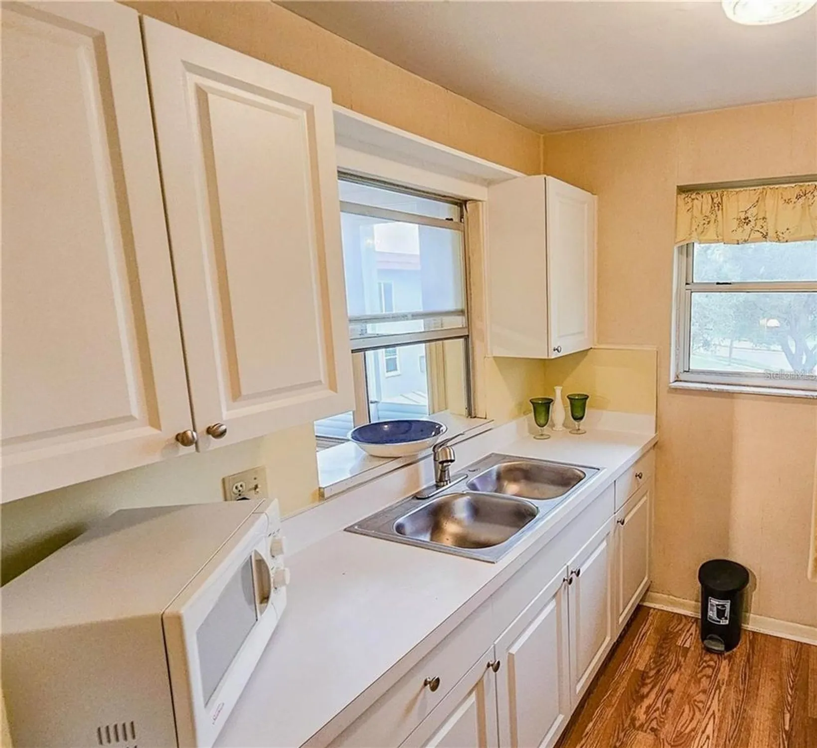 Property Slideshow image 7 of 72 | 5660 80th st n unit a303, St Petersburg, FL, 33709