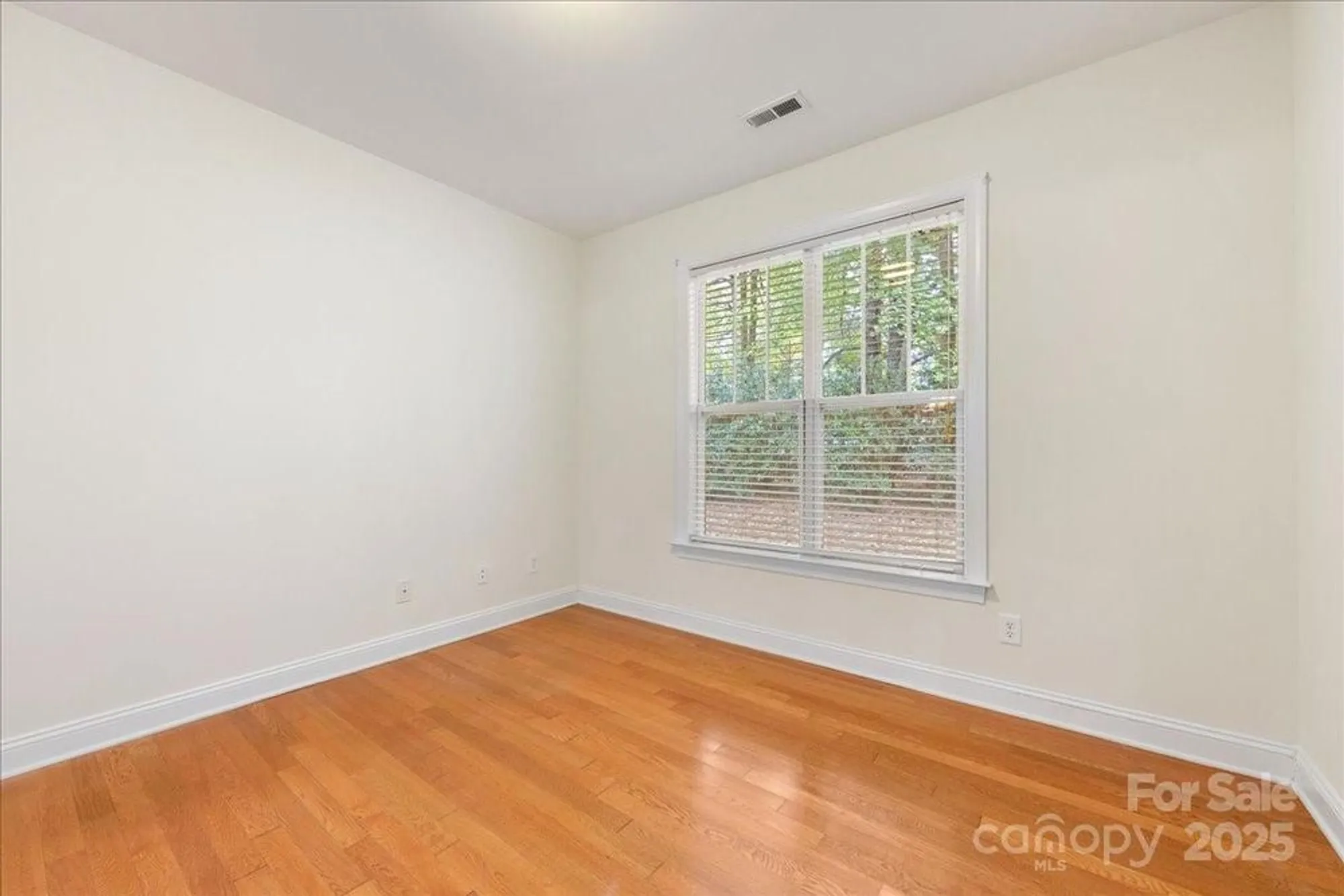 Property Slideshow image 26 of 48 | 1924 mezzo ct, Matthews, NC, 28105