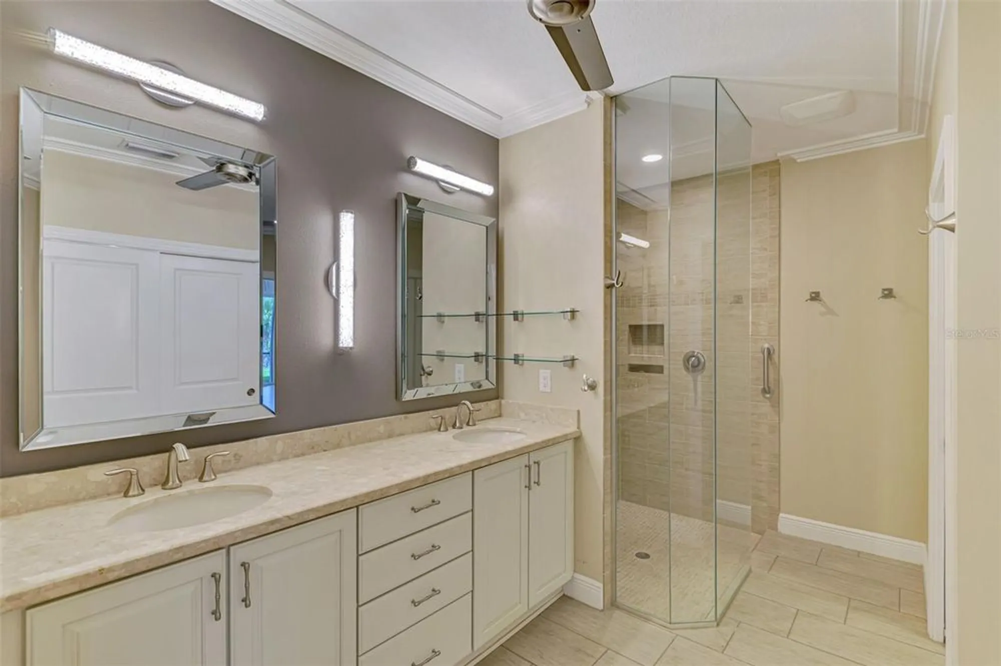 Property Slideshow image 34 of 77 | 1226 riverscape st, Bradenton, FL, 34208