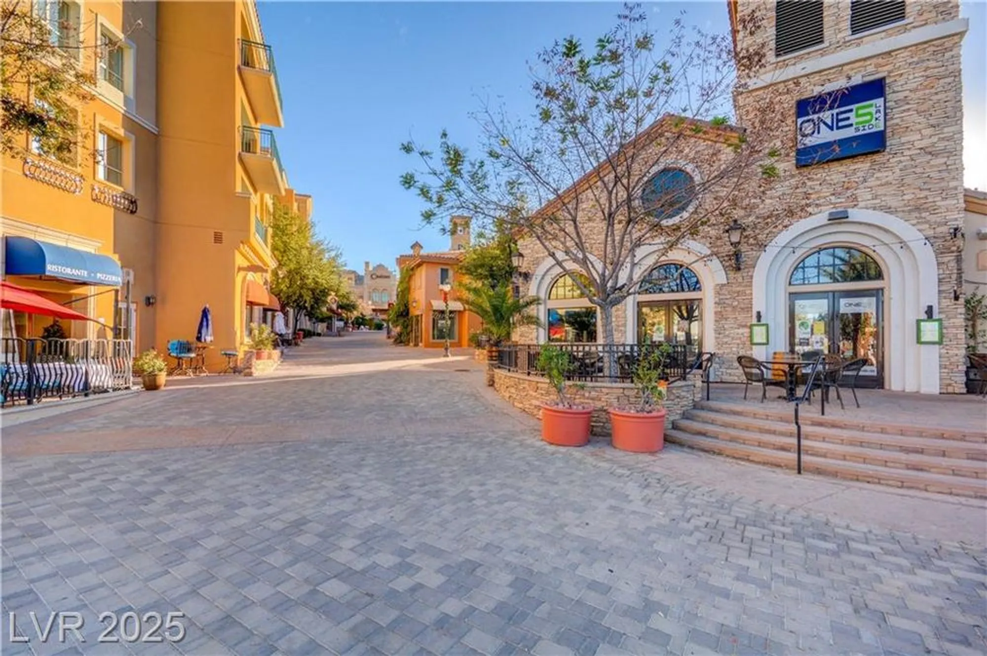Property Slideshow image 75 of 99 | 33 reverie heights ave, Henderson, NV, 89011