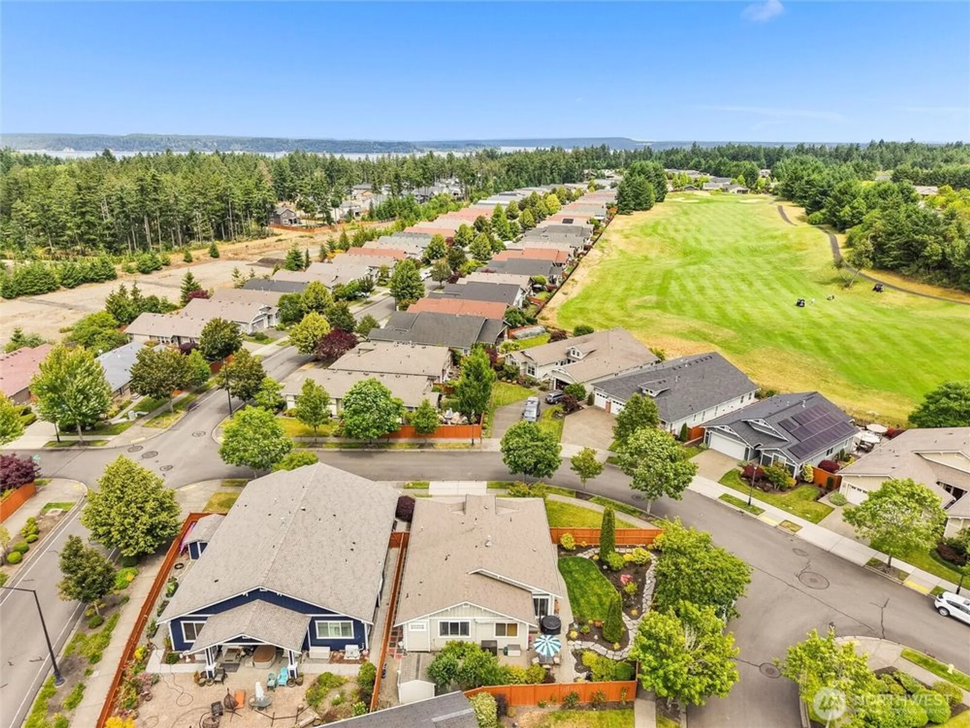 Property Slideshow image 36 of 40 | 4989 spokane st, Lacey, WA, 98516