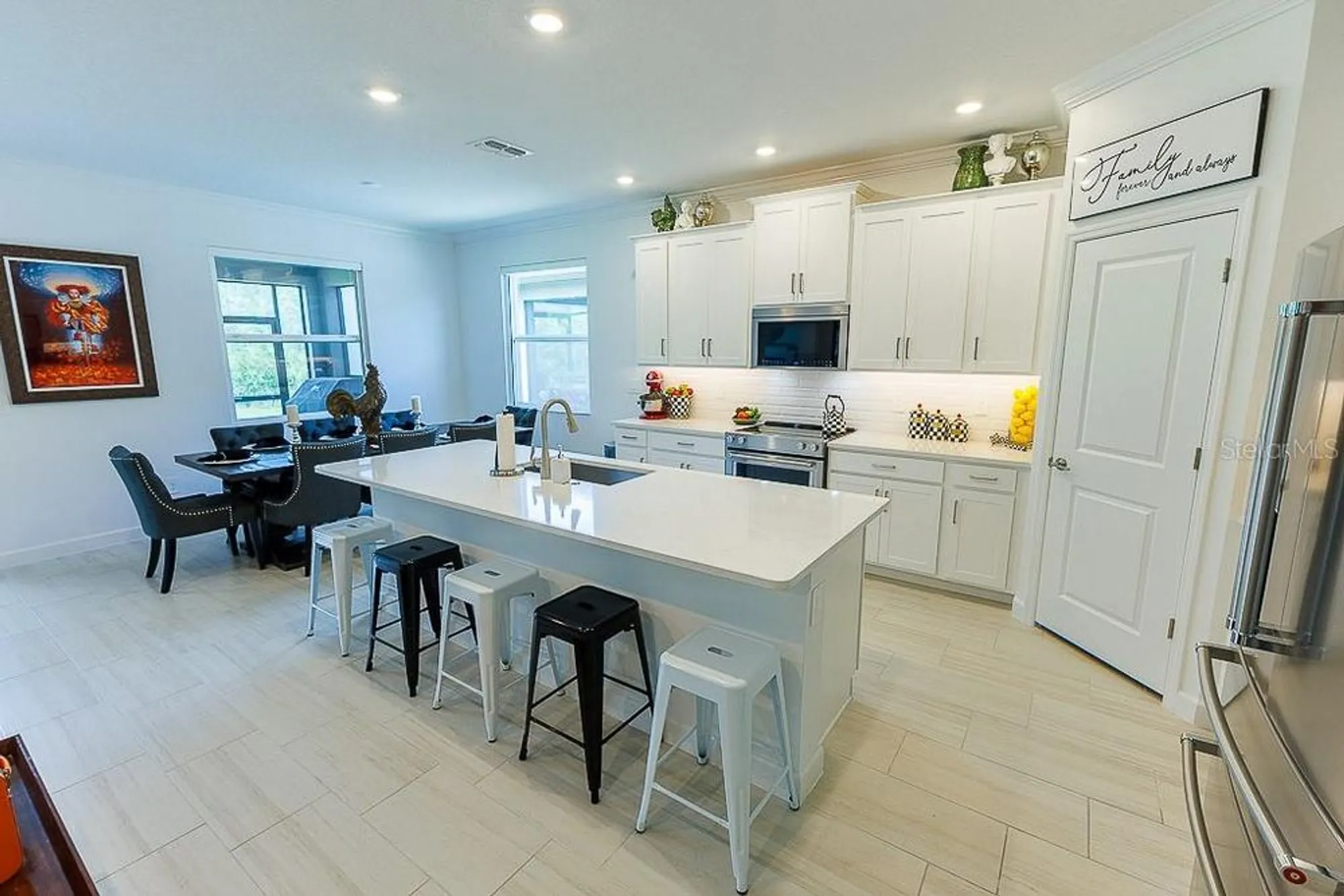Property Slideshow image 12 of 77 | 10367 banyan breeze blvd, Land O Lakes, FL, 34638