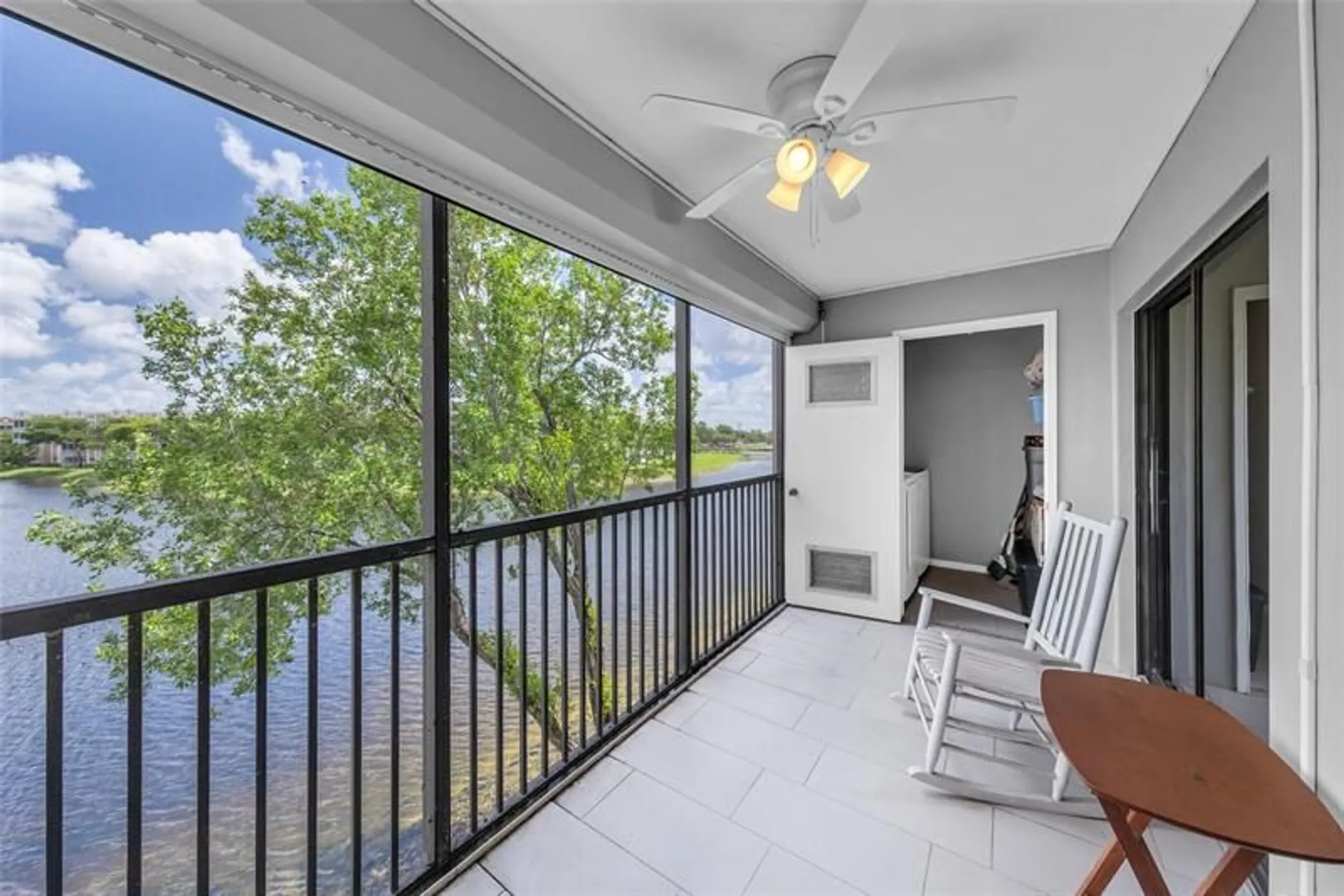 Property Slideshow image 21 of 43 | 7466 ashmont cir # 303, Tamarac, FL, 33321
