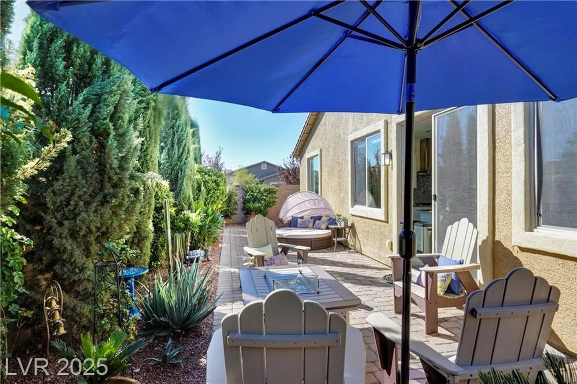 Property Slideshow image 21 of 68 | 1844 wolfcreek falls ct, Henderson, NV, 89044