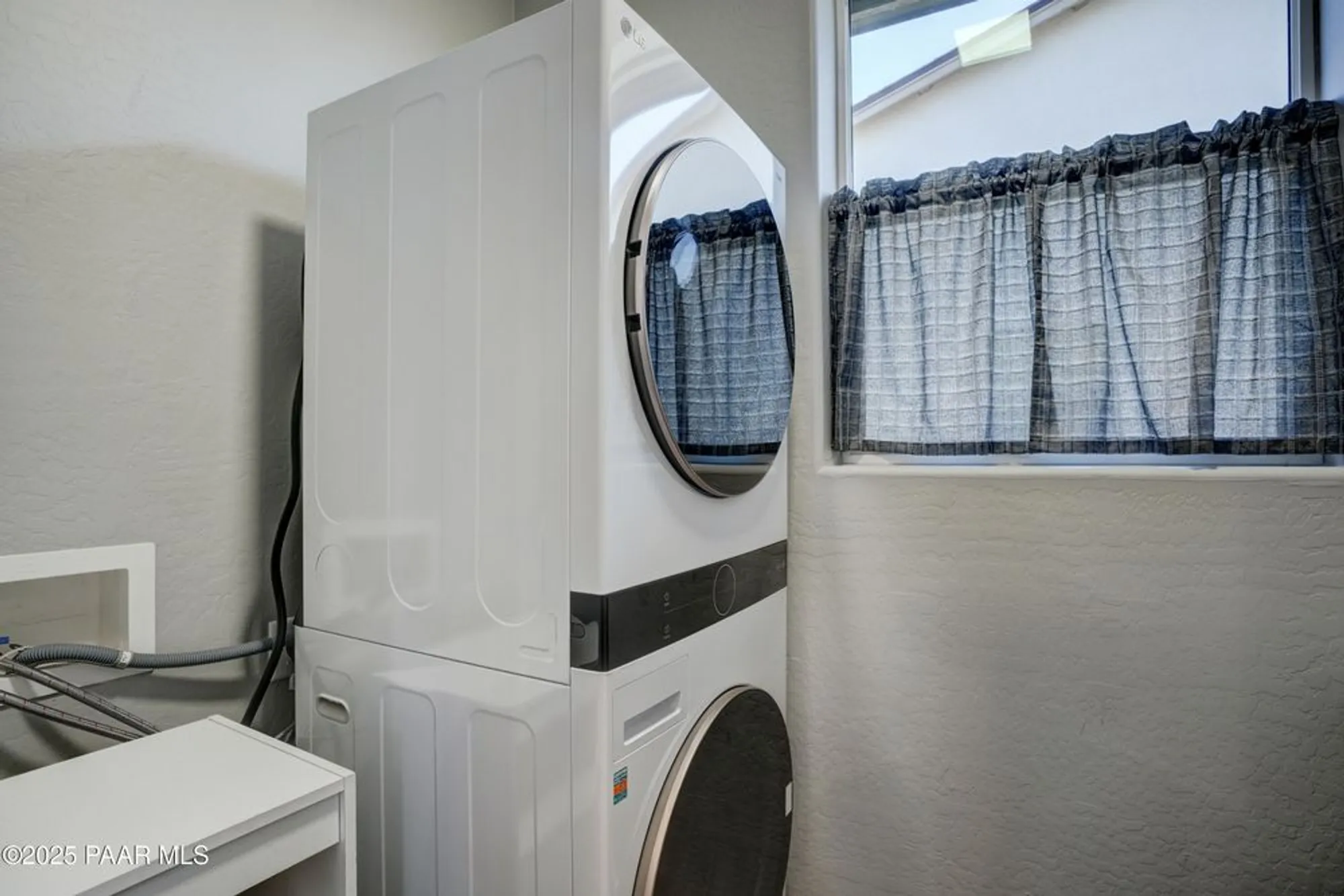 Property Slideshow image 24 of 31 | 5247 tranquil bluff way, Prescott, AZ, 86301