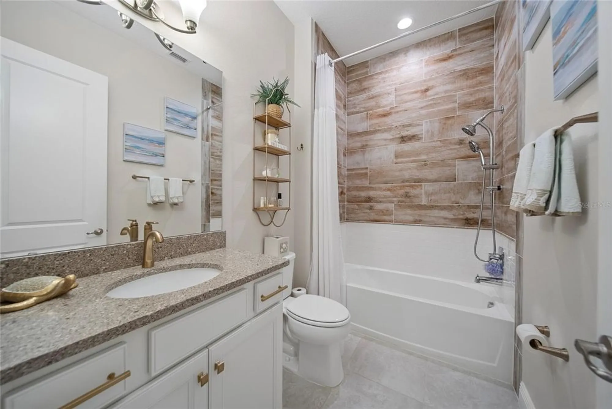 Property Slideshow image 15 of 61 | 1962 flora pass pl, Kissimmee, FL, 34747