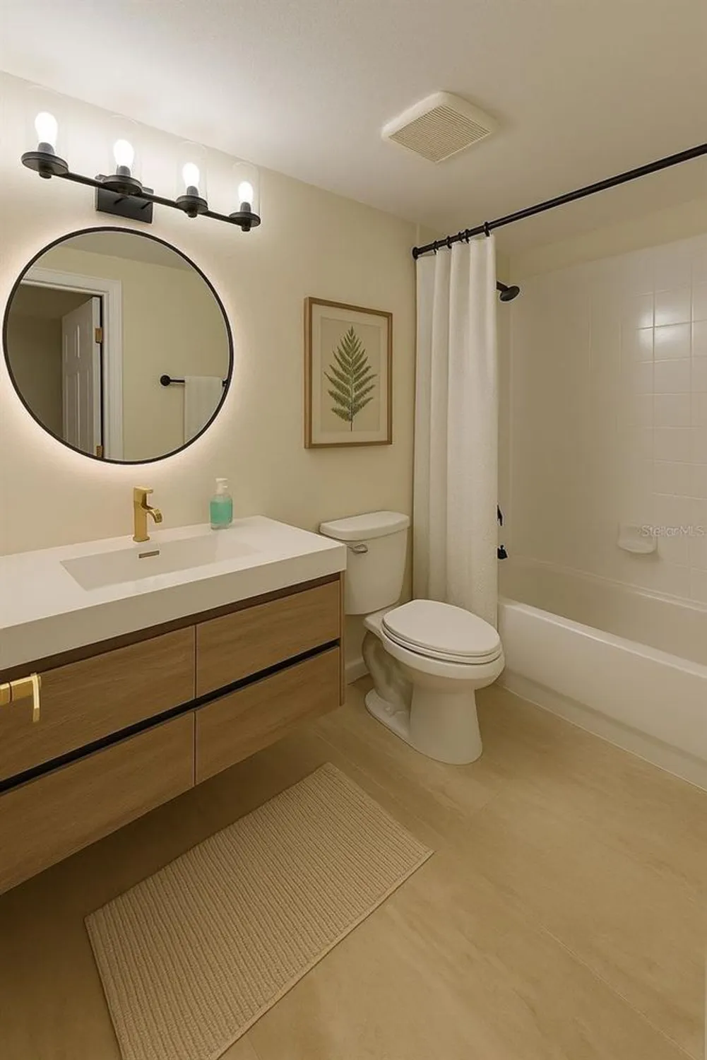 Property Slideshow image 35 of 59 | 5430 eagles point cir 202, Sarasota, FL, 34231