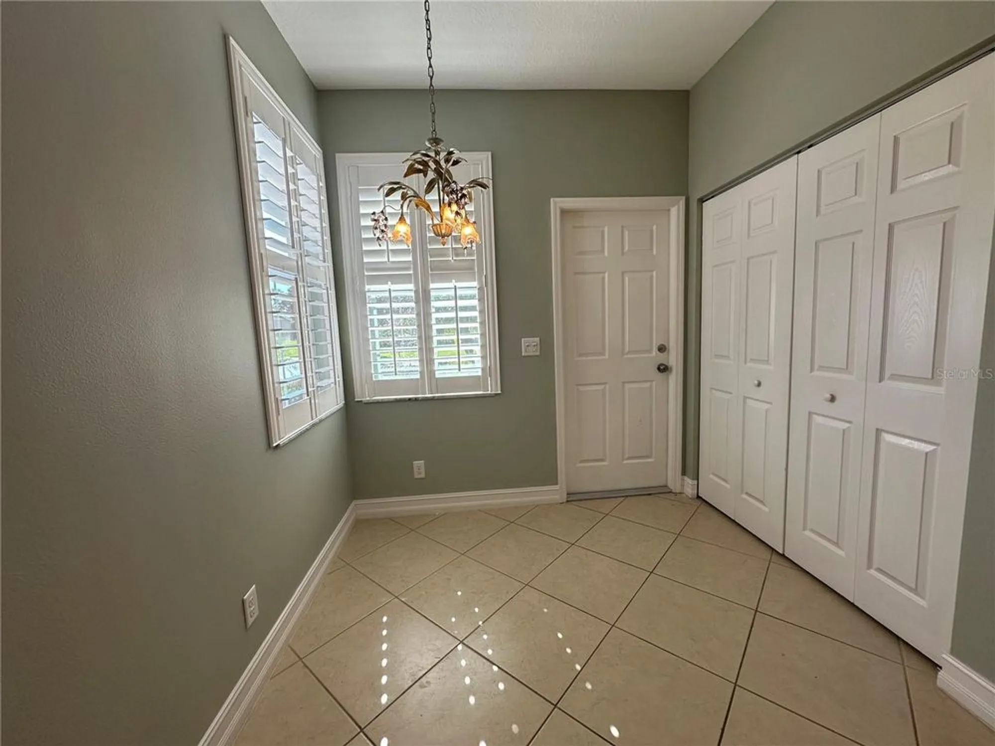 Property Slideshow image 16 of 69 | 16209 amethyst key dr, Wimauma, FL, 33598