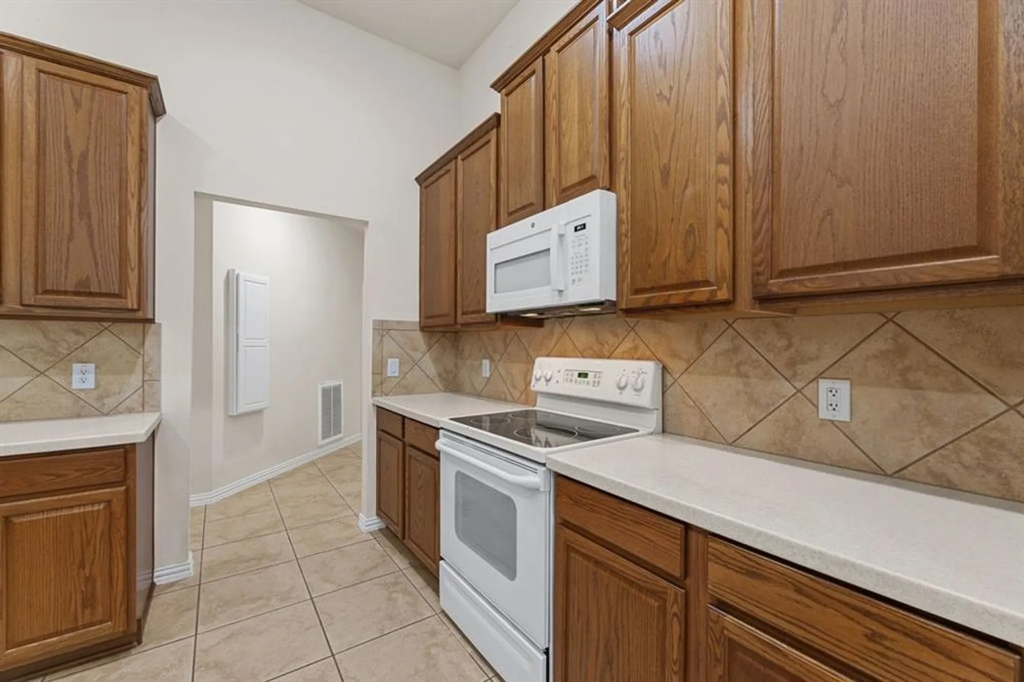 Property Slideshow image 14 of 38 | 719 scenic ranch cir, Fairview, TX, 75069