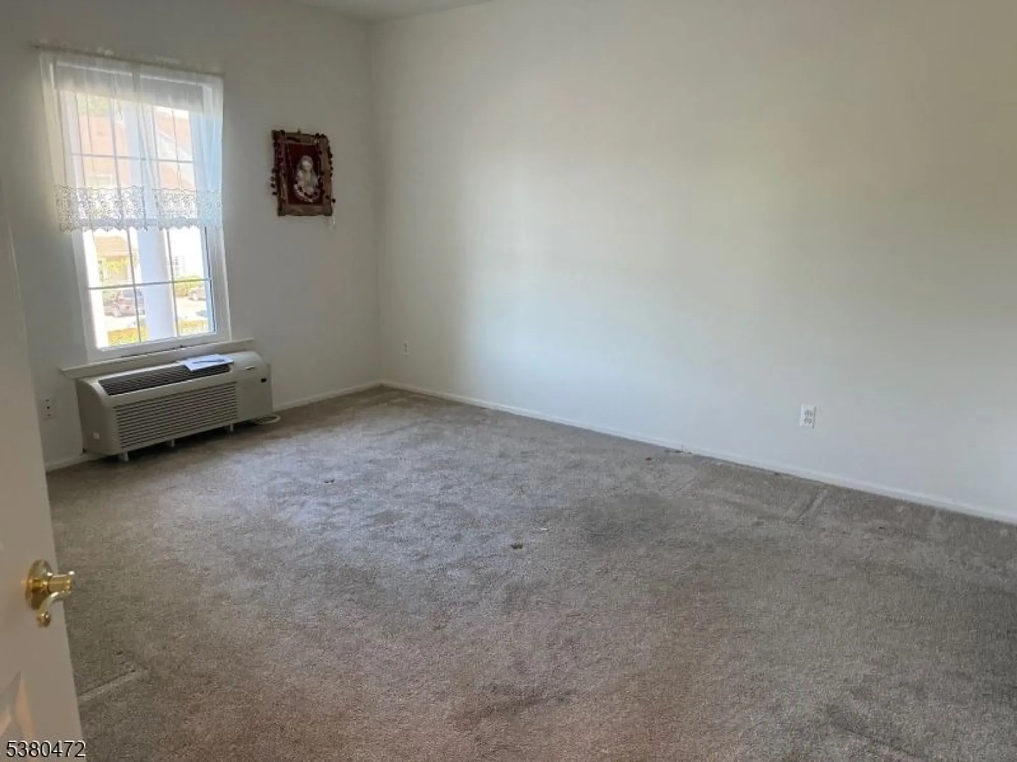 Property Slideshow image 10 of 17 | 2 richmond rd apt 222 222, West Milford, NJ, 07480