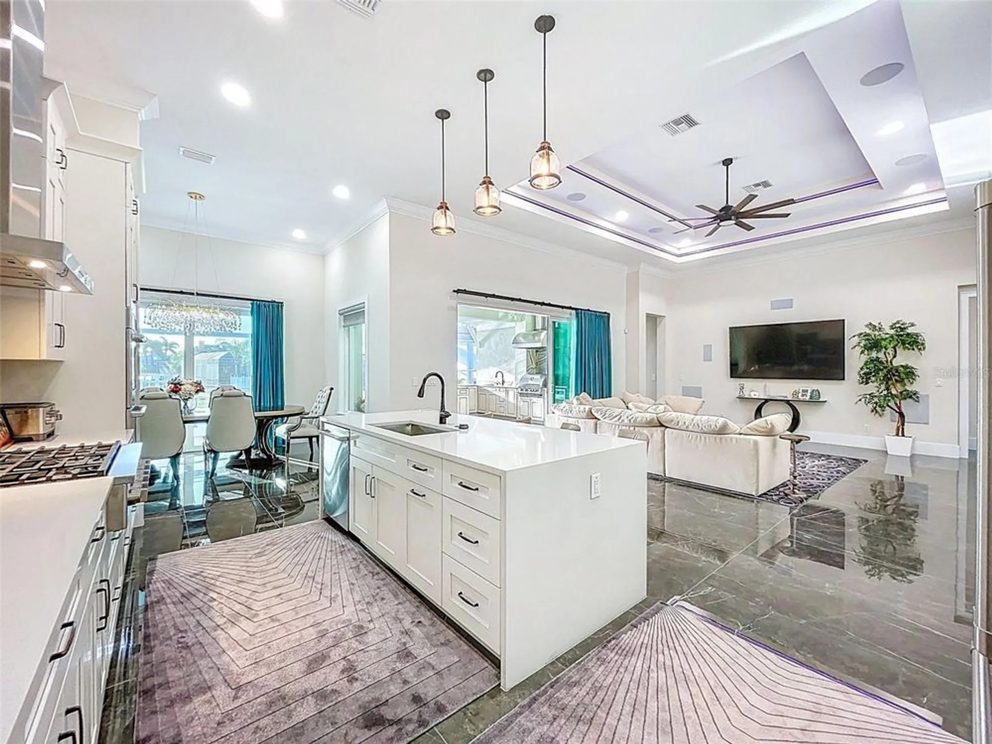 Property Slideshow image 27 of 88 | 5603 tybee island dr, Apollo Beach, FL, 33572