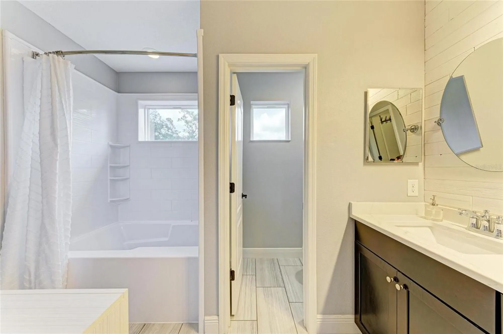 Property Slideshow image 34 of 73 | 12700 sagewood dr, Venice, FL, 34293